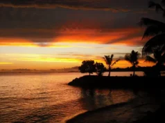 Fiji Viseisei Köyünde Bir Akşam: Kava Çemberinde Oturmak Fiji Sunset