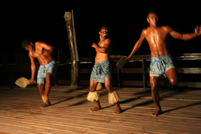 Kuata-Island-Fiji-Dance