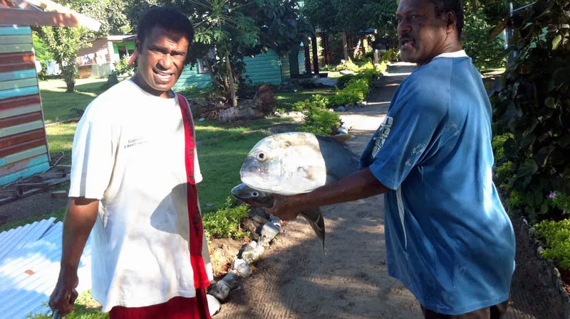Kuata-Island-Fishing