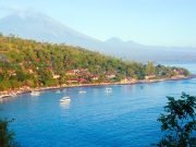 Sakin Balıkçı Kasabası Amed, Bali Amed