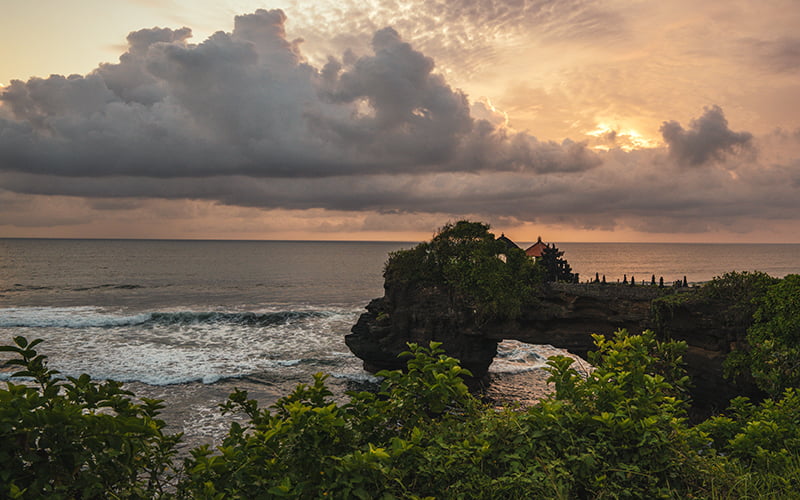 Pura Batu Bolong