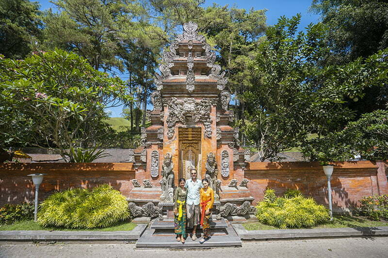 Puri Saren Agung