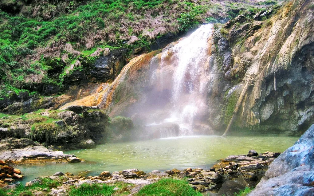 Mount Rinjani hot spring