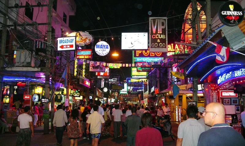 Pattaya-Gece-Hayati-Walking Street-Pattaya