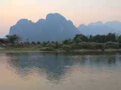 Başka Türlü Bir Kasaba: Vang Vieng