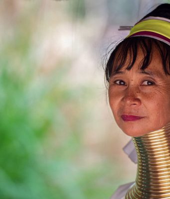Long Neck Karen: Dünyanın En Uzun Boyunlu Kadınları Long Neck Karen Hiiltribe-Thailand_Chiang Mai_Tayland_Padaung