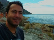 Guest Dergi – Dünyanın Dışında Bir Yer: Tazmanya Wineglass Bay-Kemal-Kaya