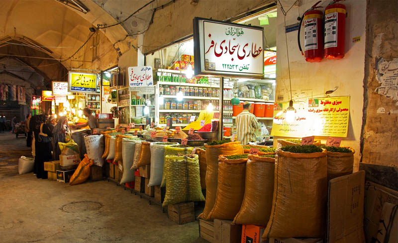 Isfahan-Bazaar-Bozurg