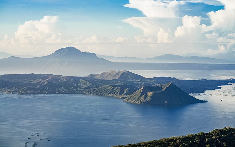 Taal Yanardağı