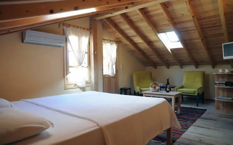 Penthouse Room, Yonca Lodge-