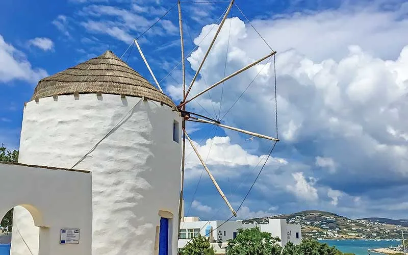 Paros, Yunan Adaları