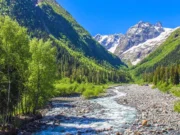 Amanauz Vadisi ve Sofrudzhu Dağı, Dombay Lednik Sofrudzhu