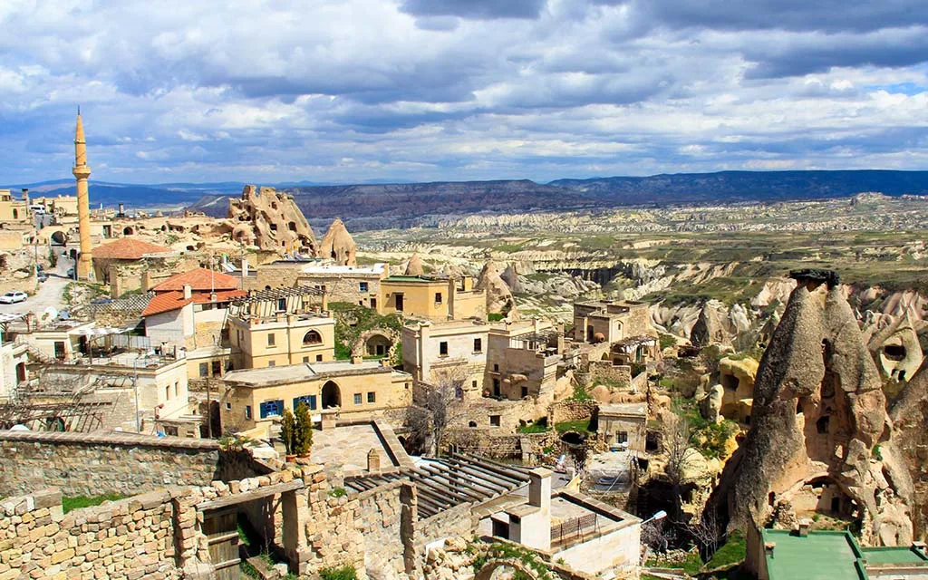 Tığraz Kalesi, Uçhisar