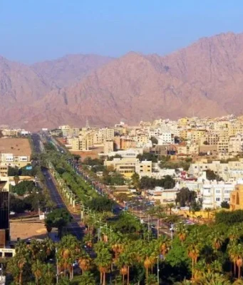 Akabe Gezi Rehberi 2026: Gezilecek Yerler, Petra & Wadi Rum, Dalış ve İpuçları Akabe Gezi Rehberi