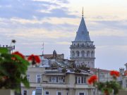 Tarih Boyunca Bir Kültür Mozaiği: Galata galata kulesi fotografi