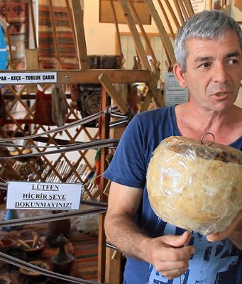 Kazdağlarında Bir Şaman Müzesi: Tahtakuşlar Etnografya Galerisi Tahtakuşlar Köyü