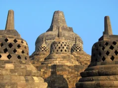 Dünyanın En Büyük Budist Tapınağı: Borobudur, Java Endonezya Brobodur