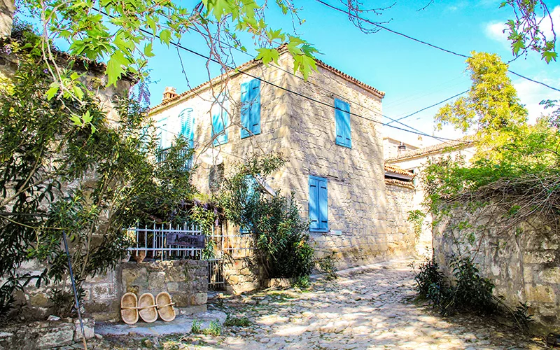 Adatepe Gezilecek Yerler