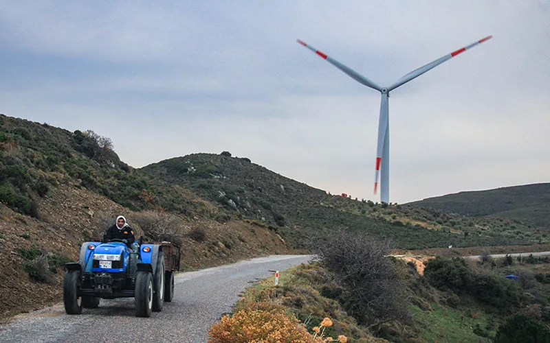 Karaburun rüzgar türbinleri
