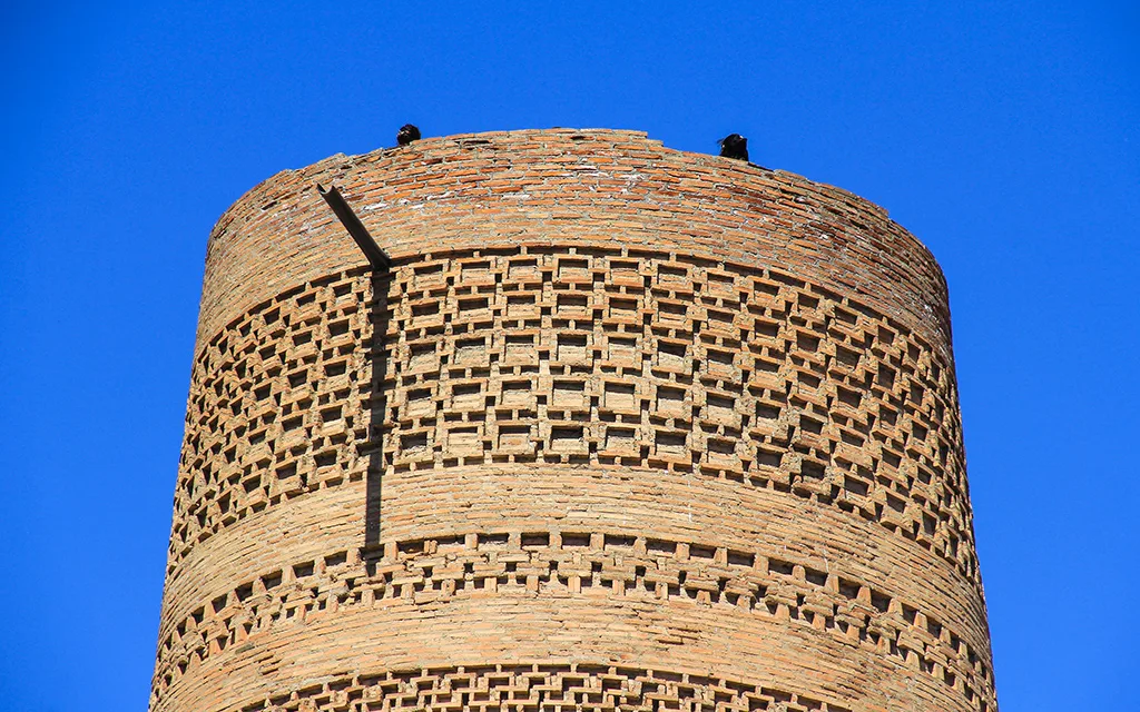 kyrgyzstan burana tower