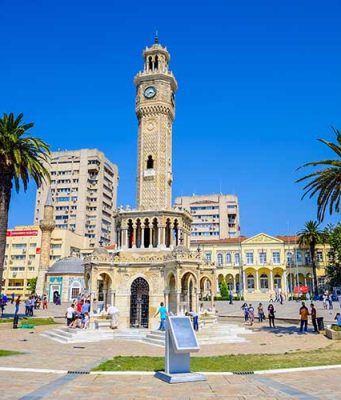 Konak Meydanı ve İzmir Saat Kulesi, İzmir izmir Saat Kulesi