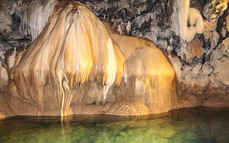 altınbeşik mağarası nerede