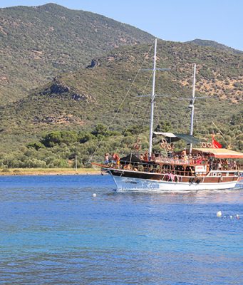 Dikili Gezi Rehberi dikili tekne turları