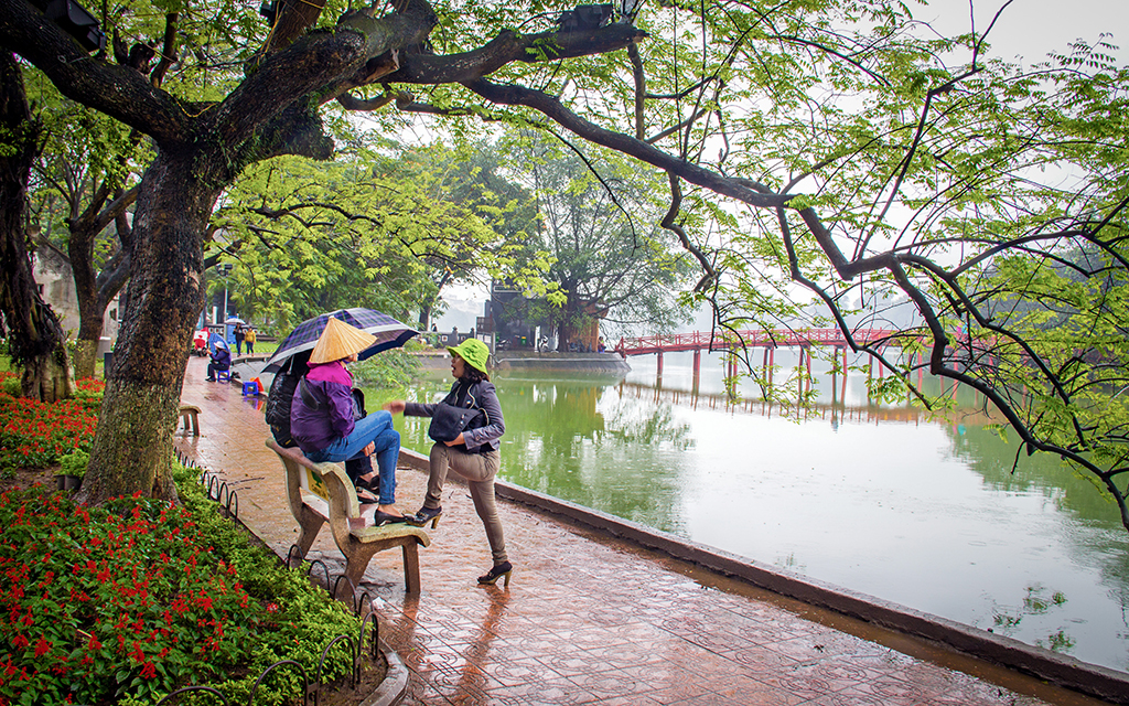 Hoàn Kiếm Lake Hanoi