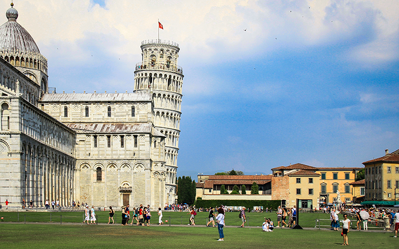 İtalya’nın Simge Yapısı Pisa Kulesi Keşfetmediğin Yer kalmasın