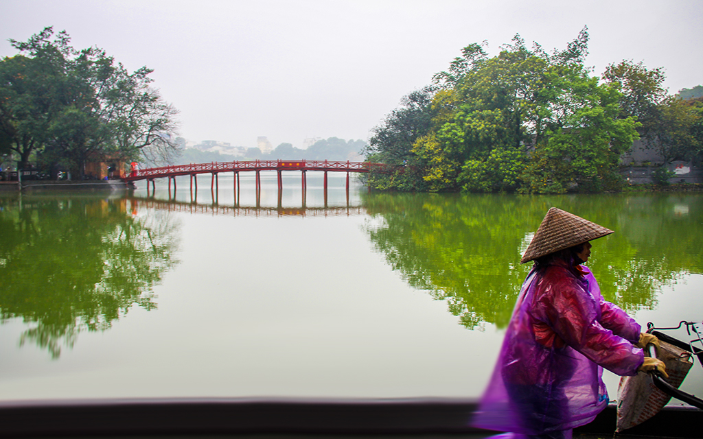 vietnam gezilecek yerler Hoan Kiem Golu