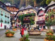 Hallstatt’ın Kalbi: Marktplatz   Hallstatt Old Market