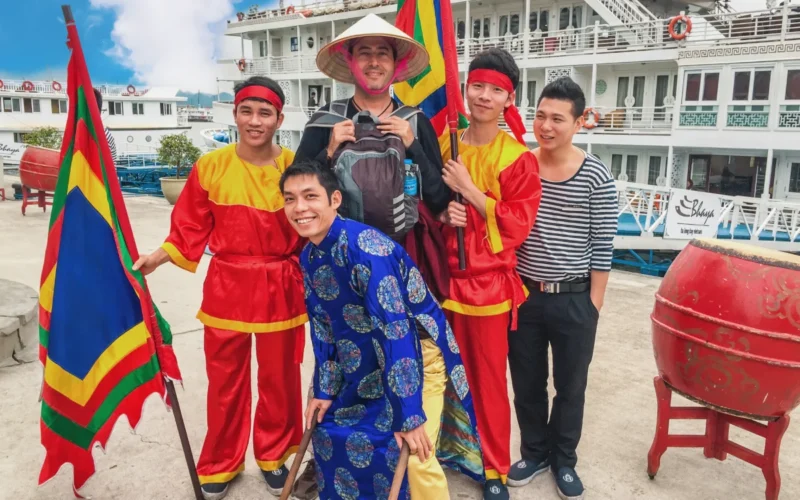 ProntoLife Dergi Röportaj: Bir Gezginin Kaleminden Seyahat ve Blog Serüveni