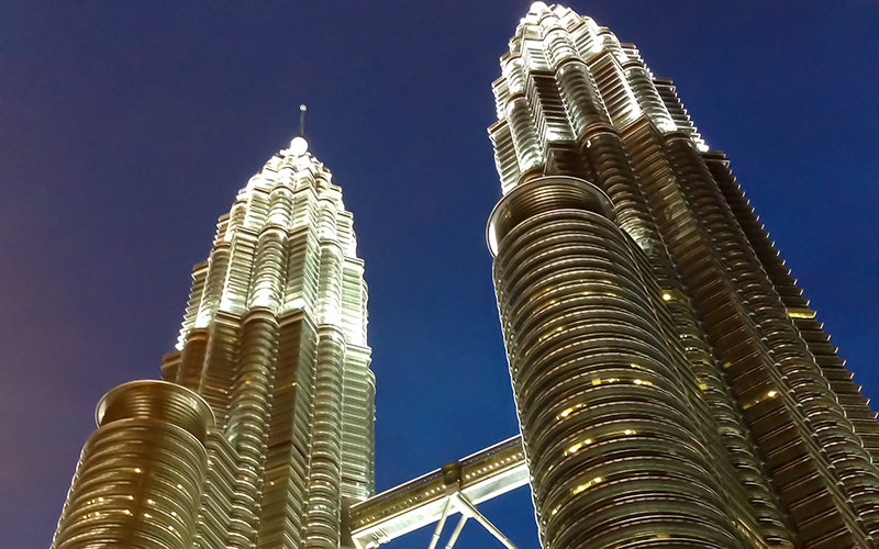 kuala lumpur havaalanından merkeze nasıl gidilir