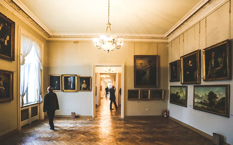 lviv gezilecek yerler listesi