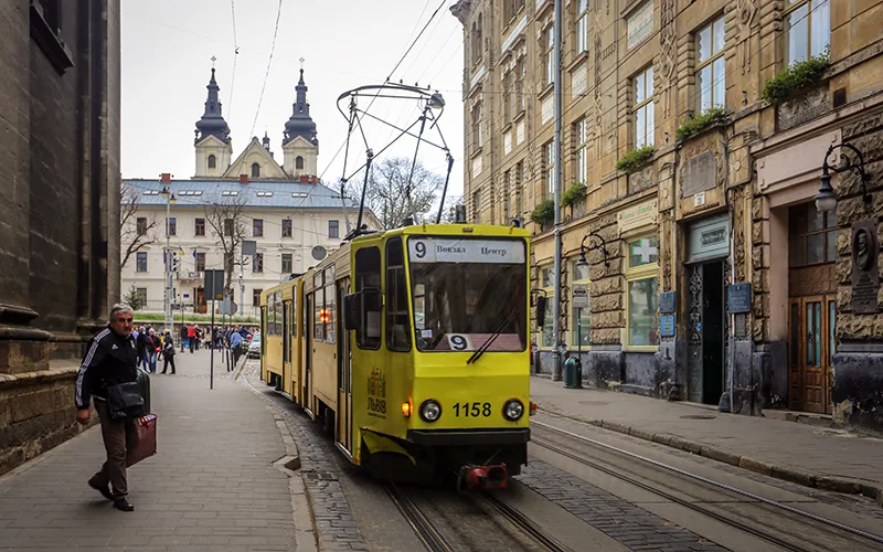 lviv ulaşım