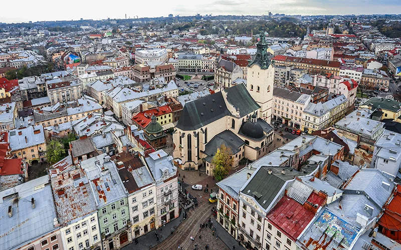 lvivde gezilecek yerler