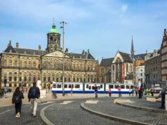 Amsterdam’ın Kalbi: Dam Meydanı dam meydanı