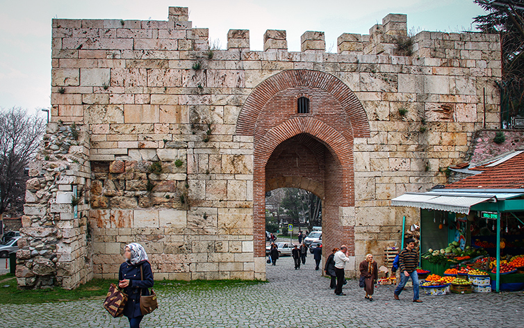 bursa surları