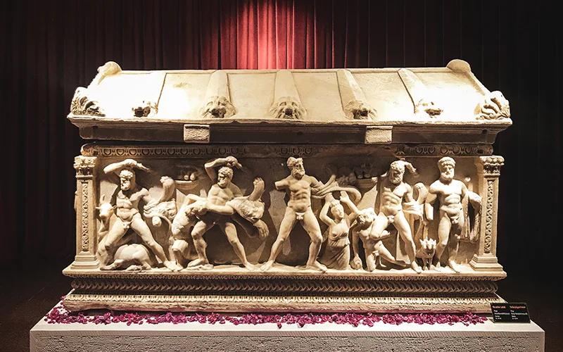 herakles lahdi hakkında bilgi