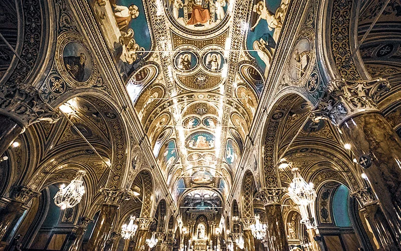 izmir tarihi kiliseler