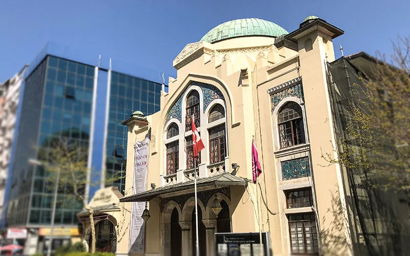 izmirin tarihi yerleri