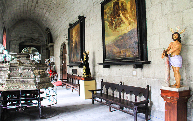 San-Agustin-Kilisesi-Manila