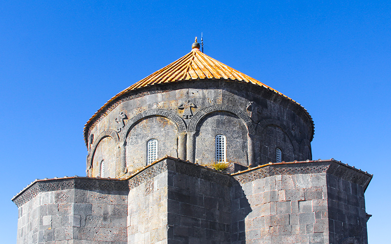 kars kümbet camii