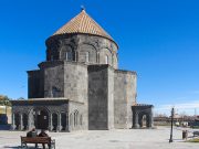 Doğu’nun Ayasofyası: Kümbet Camii (Havariler Kilisesi), Kars kümbet camii