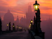 Prag’ın Sembolü: Charles Köprüsü carl köprüsü