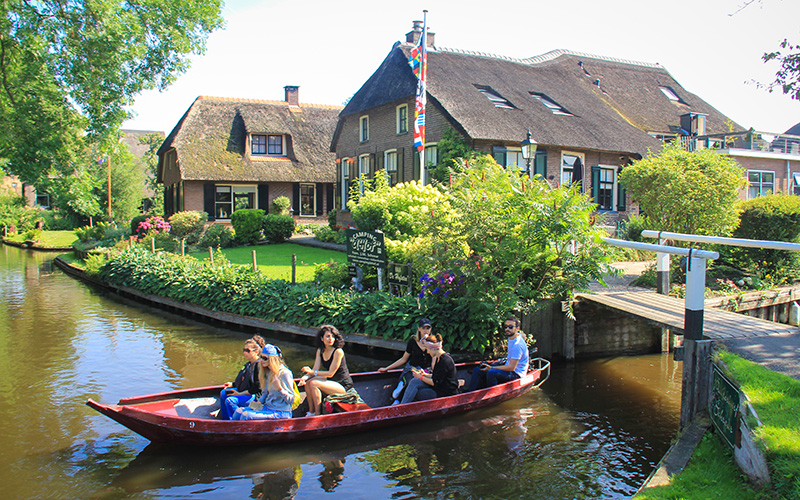 giethoorn amsterdam