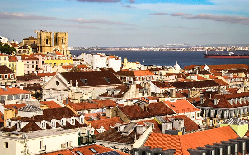 lisbon travel guide