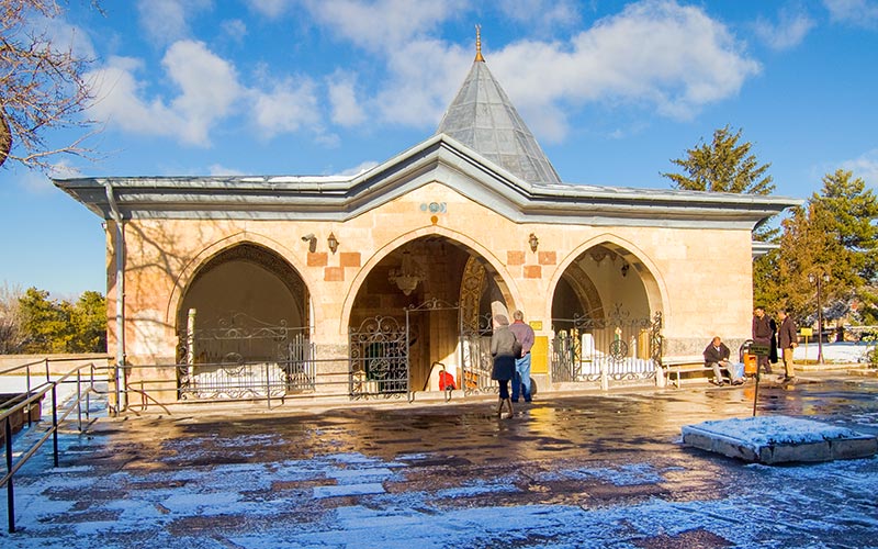 Hacibektaş türbesi