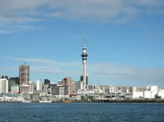 auckland nerede
