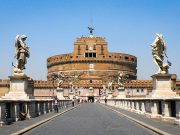 Kutsal Melek Kalesi: Sant’Angelo Kalesi, Roma Kutsal Melek Kalesi